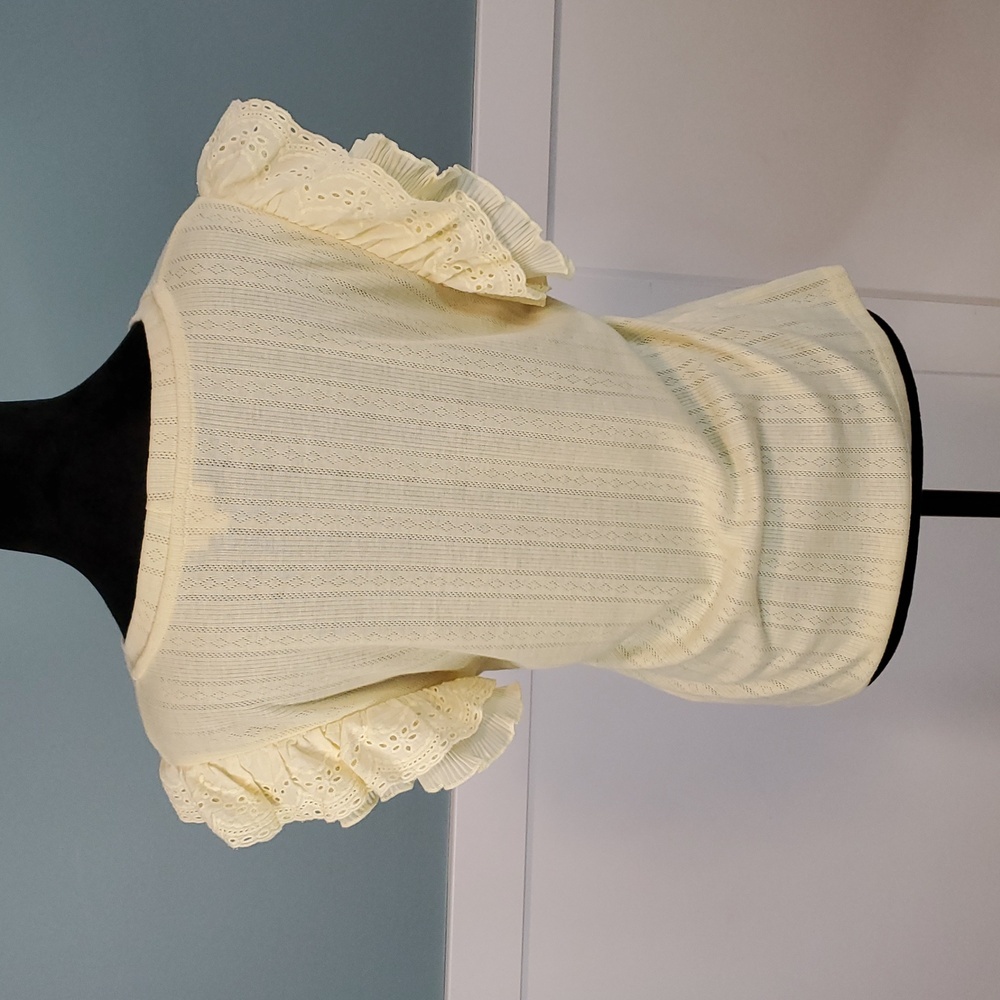 Hem and Thread Pointelle Ruffle Top L - Picture 5 of 11